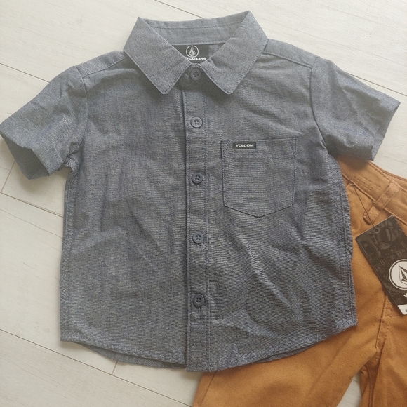 VOLCOM NEW Baby Woven Button Up Shirt & Chino Pants - Picture 2 of 10